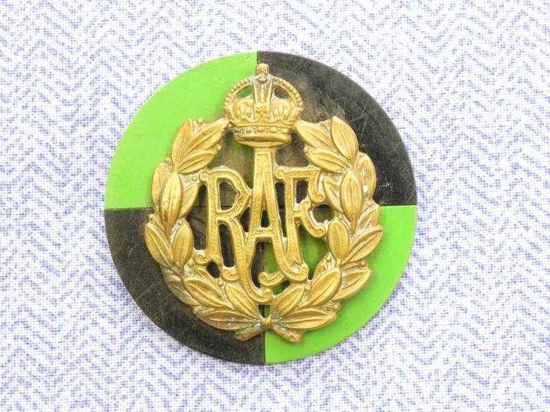 R.A.F Apprentice Cap Badge.