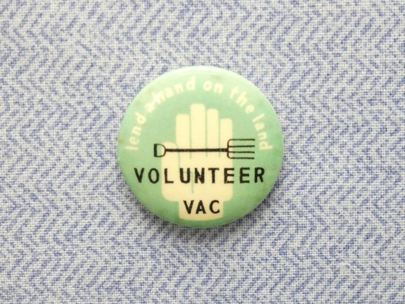 Lend A Hand On The Land - Volunteer Badge.