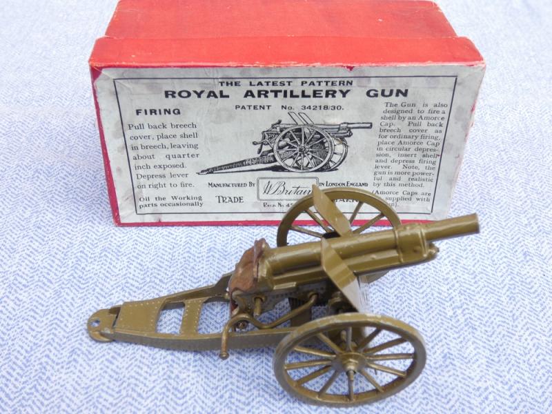 Royal Artillery Gun - W.Britain Model