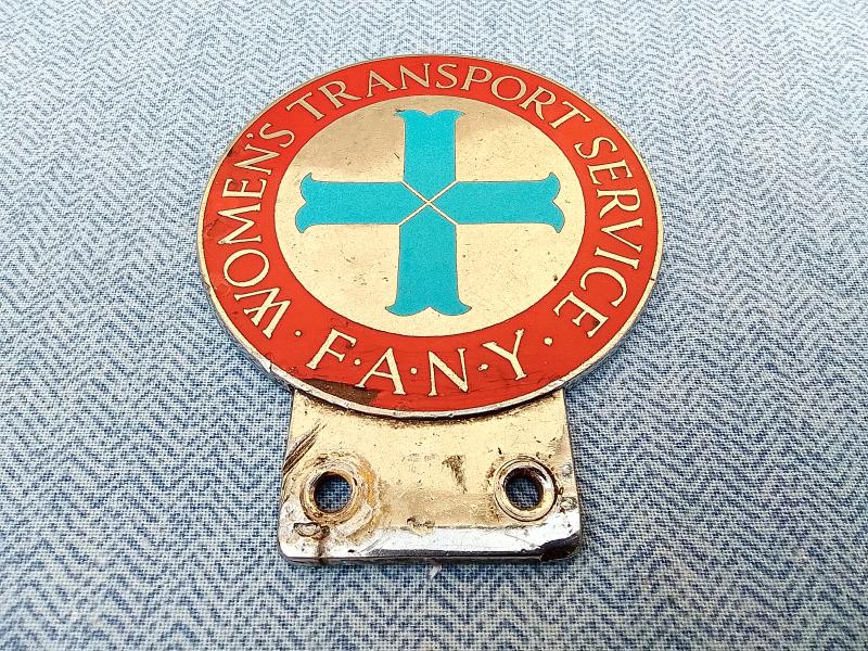 F.A.N.Y - WOMEN'S TRANSPORT SERVICE - CAR BADGE.